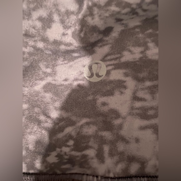 LULULEMON Wunder Under Leggings NWOT. - Picture 6 of 8